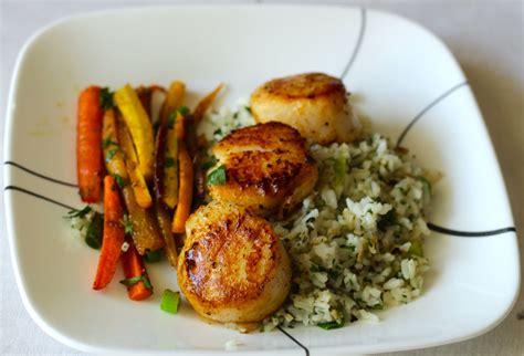 midweek-delicacy-time-seared-curry-scallops-with image