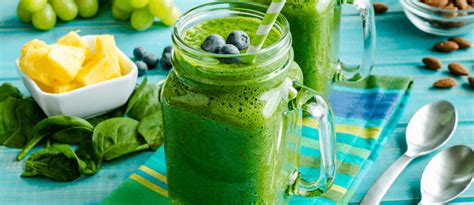 4-antioxidant-feijoa-smoothie-recipes-you-need-to-try image