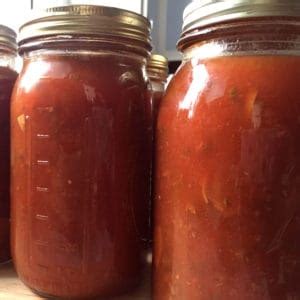 canning-spaghetti-sauce-creative-homemaking image