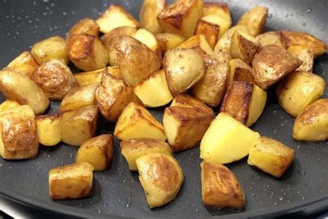 pan-roasted-potatoes-on-the-stovetop-greg-fly image