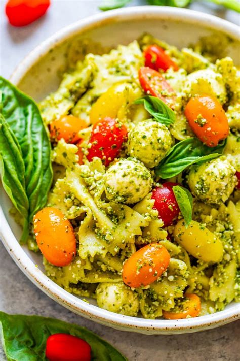 tomato-and-mozzarella-pesto-pasta-salad-averie-cooks image