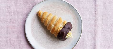 paul-hollywoods-cream-horns-the-great-british-bake image