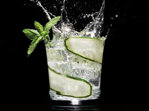 cucumber-mint-vodka-cocktail-hy-vee image
