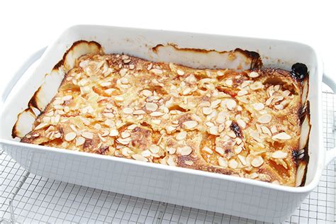 apricot-clafoutis-with-almonds-recipe-food-style image