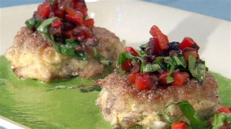 blue-corn-crab-cakes-with-black-olive-red-pepper-relish image