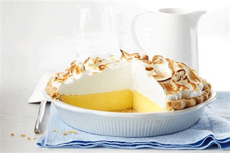the-ultimate-lemon-meringue-pie-canadian-living image