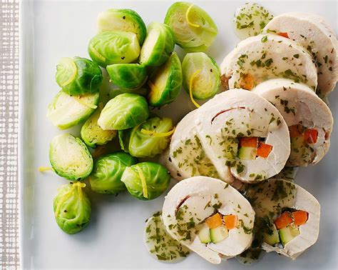 chicken-rolls-with-julienned-vegetables-chickenca image