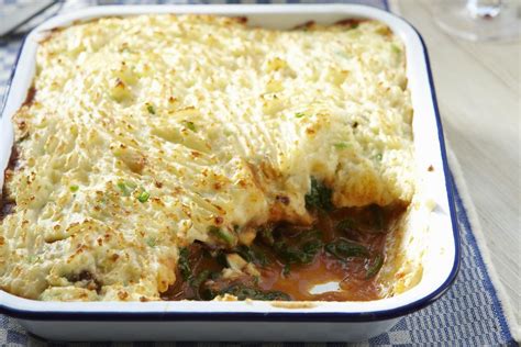 beef-and-mushroom-cottage-pie-recipe-the-spruce-eats image