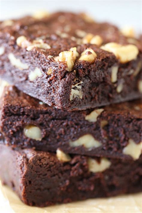 walnut-fudge-brownies-handle-the-heat image