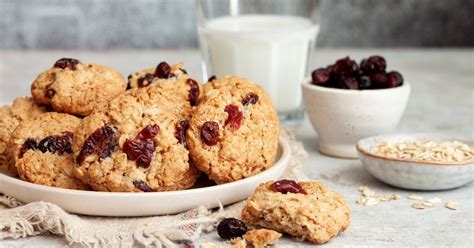 20-healthy-breakfast-cookies-insanely-good image