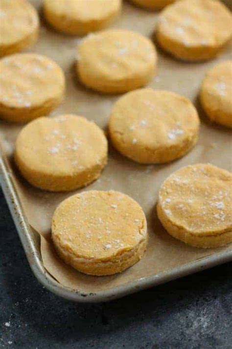 gluten-free-sweet-potato-buttermilk-biscuits-the-real image