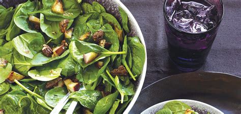 spinach-roasted-pear-salad-with-candied-pecans image