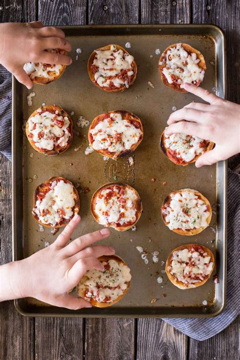 homemade-mini-bagel-pizzas-lovely-little-kitchen image