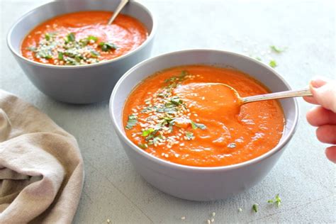 nutritious-red-pepper-carrot-soup-berry image