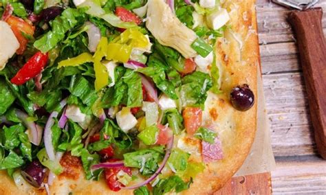 antipasto-pizza-recipe-laura-in-the-kitchen-internet image