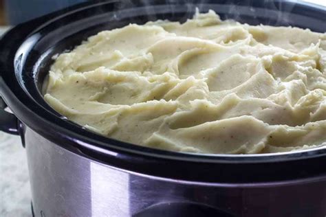 do-ahead-mashed-potatoes-for-a-crowd-fodmap image