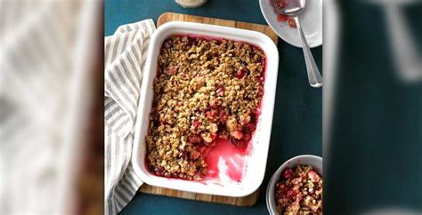 cranberry-apple-crisp-with-oatmeal-streusel image