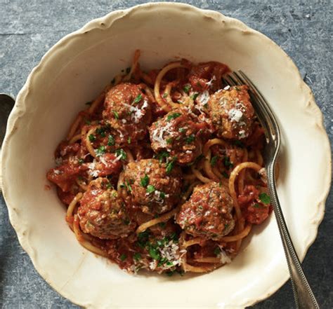 spaghetti-and-drop-meatballs-with-tomato-sauce-mark image
