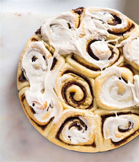 sourdough-cinnamon-rolls-from-the-discard-the-flavor image
