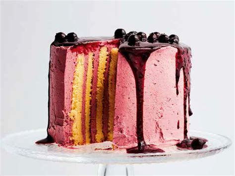 this-stunning-blackcurrant-lemon-layer-cake-has-a image