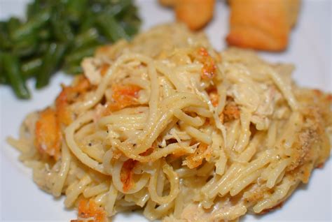 easy-cheesy-chicken-spaghetti-casserole-the-cookin image