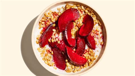 25-breakfast-grain-bowl-recipes-to-keep-you-fueled image