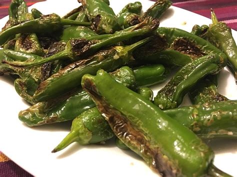 how-to-make-spanish-padron-peppers-tapas-traditional image