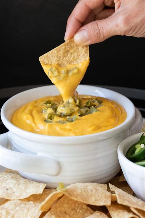 the-best-vegan-nacho-cheese-sauce-veggies-dont-bite image