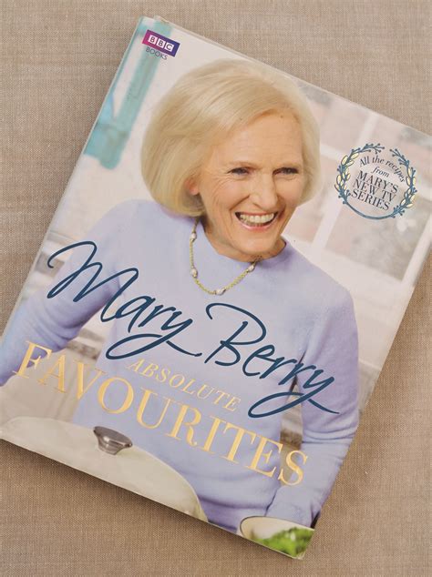 review-mary-berrys-absolute-favourites-easy-peasy image