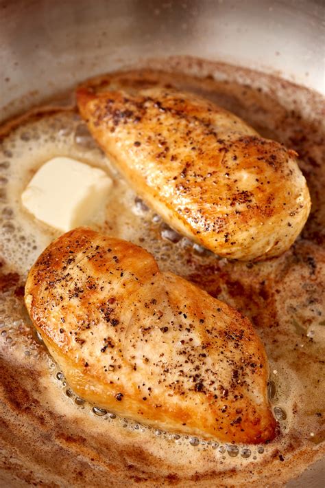 how-to-cook-chicken-breast-in-a-pan-on-the-stove image