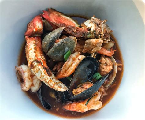 west-coast-style-cioppino-seafood-stew-with image