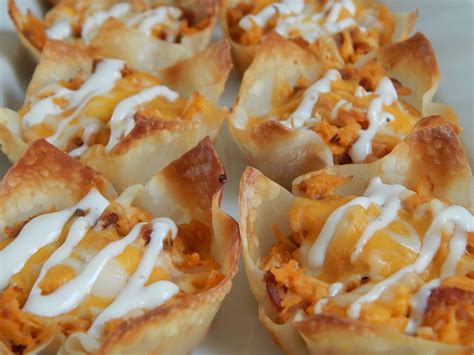bbq-chicken-bacon-and-ranch-wonton-cups-drizzle image