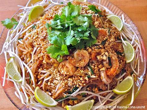 10-asian-noodle-dishes-youll-want-to-eat-every-day image