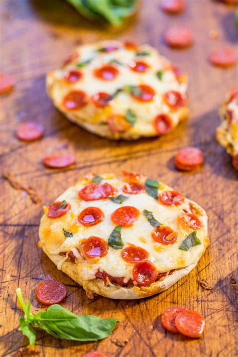 easy-mini-pizzas-english-muffin-pizzas-averie-cooks image