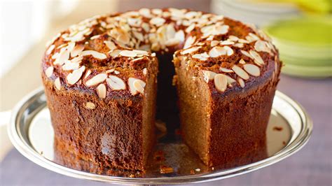 ina-gartens-bourbon-honey-cake-recipe-todaycom image