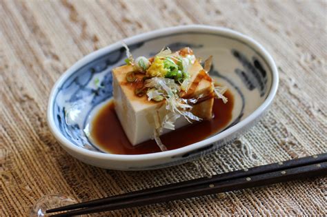 hiyayakko-cold-tofu-salad-recipe-japanese-cooking image