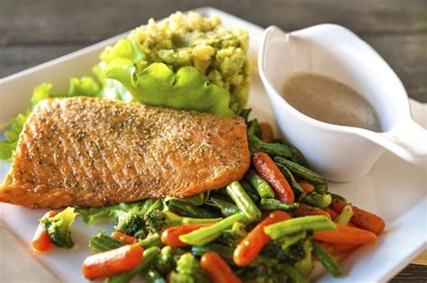 how-to-bake-trout-in-the-oven-livestrong image