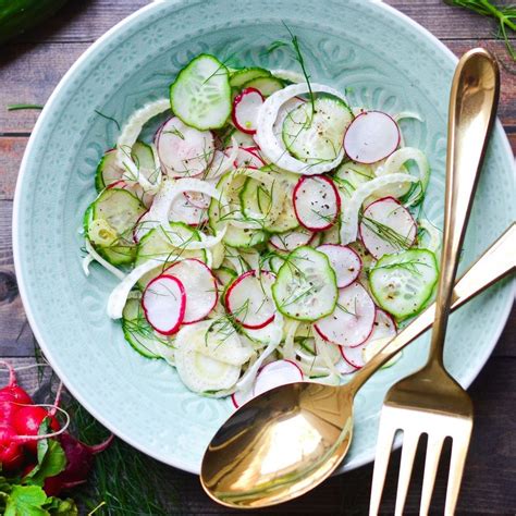 cucumber-radish-and-fennel-salad-with-mandarin image