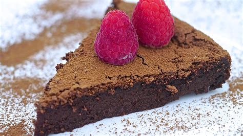 flourless-chocolate-truffle-cake-only-gluten-free image