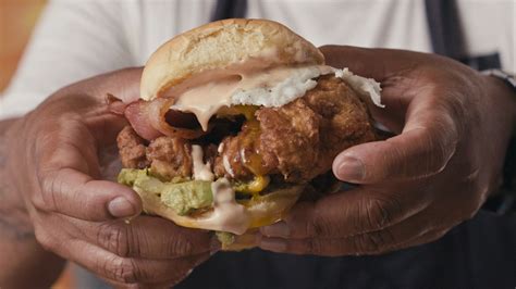 fried-chicken-egg-sandwich-get-cracking image