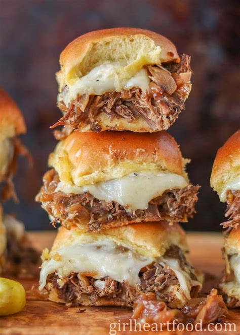 cheesy-roast-beef-sliders-with-caramelized-onions image