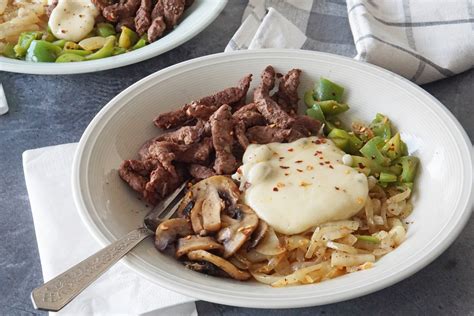 low-carb-philly-cheesesteak-bowls image