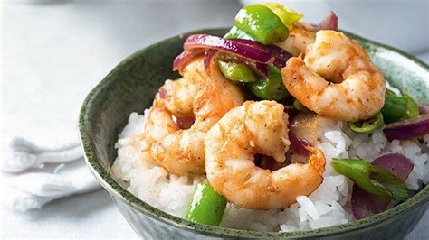 shrimp-and-vegetable-stir-fry image