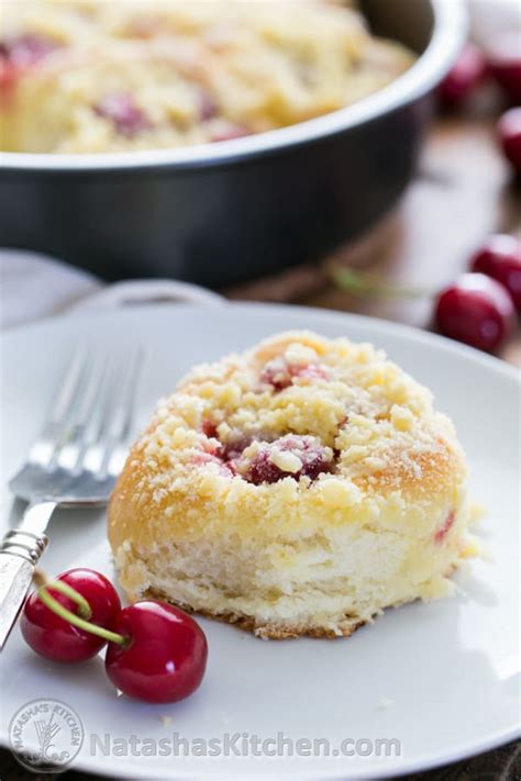 sweet-cherry-filled-buns-vatrushka-recipe-natashas image