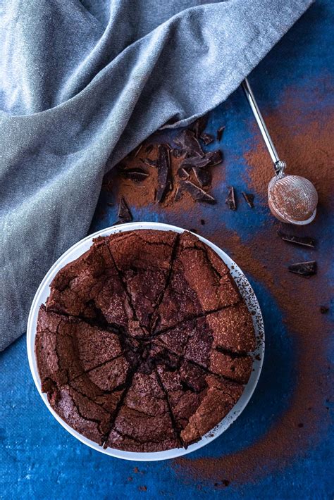 flourless-chocolate-cake-connie image