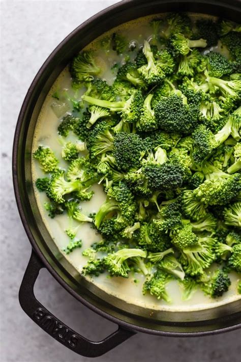 healthy-cream-of-broccoli-soup-skinnytaste image