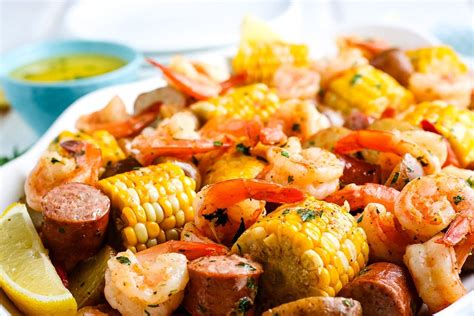 shrimp-boil-recipe-julies-eats-treats image