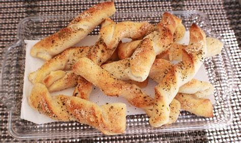 homemade-italian-breadsticks-whats-cookin-italian image