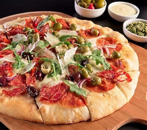 charcuterie-board-pizza-recipe-grande-cheese image