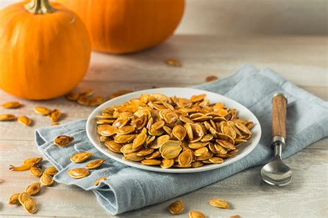 spicy-roasted-pumpkin-seeds-recipe-dr-axe image